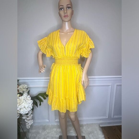 Saylor Adrianne ruffle sleeve mini dress - Picture 5 of 9